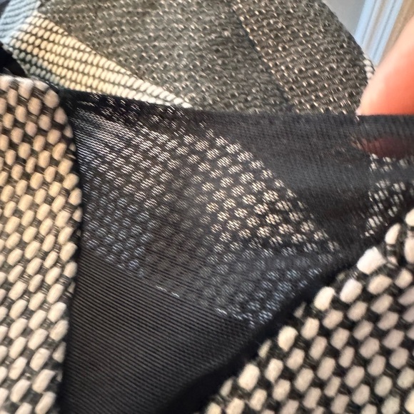 Elegant Banana Republic white & black material with black accents mini Dress - Picture 9 of 12